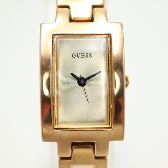 Guess Womens Gold Tone Rectangle 18mm Watch G Link Bracelet w New Battery - Picture 6 of 15